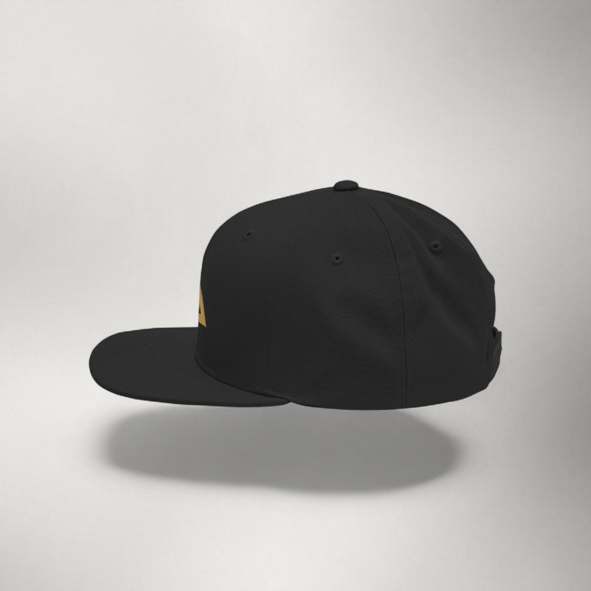 Ragnarok Valknut Snapback — Gold