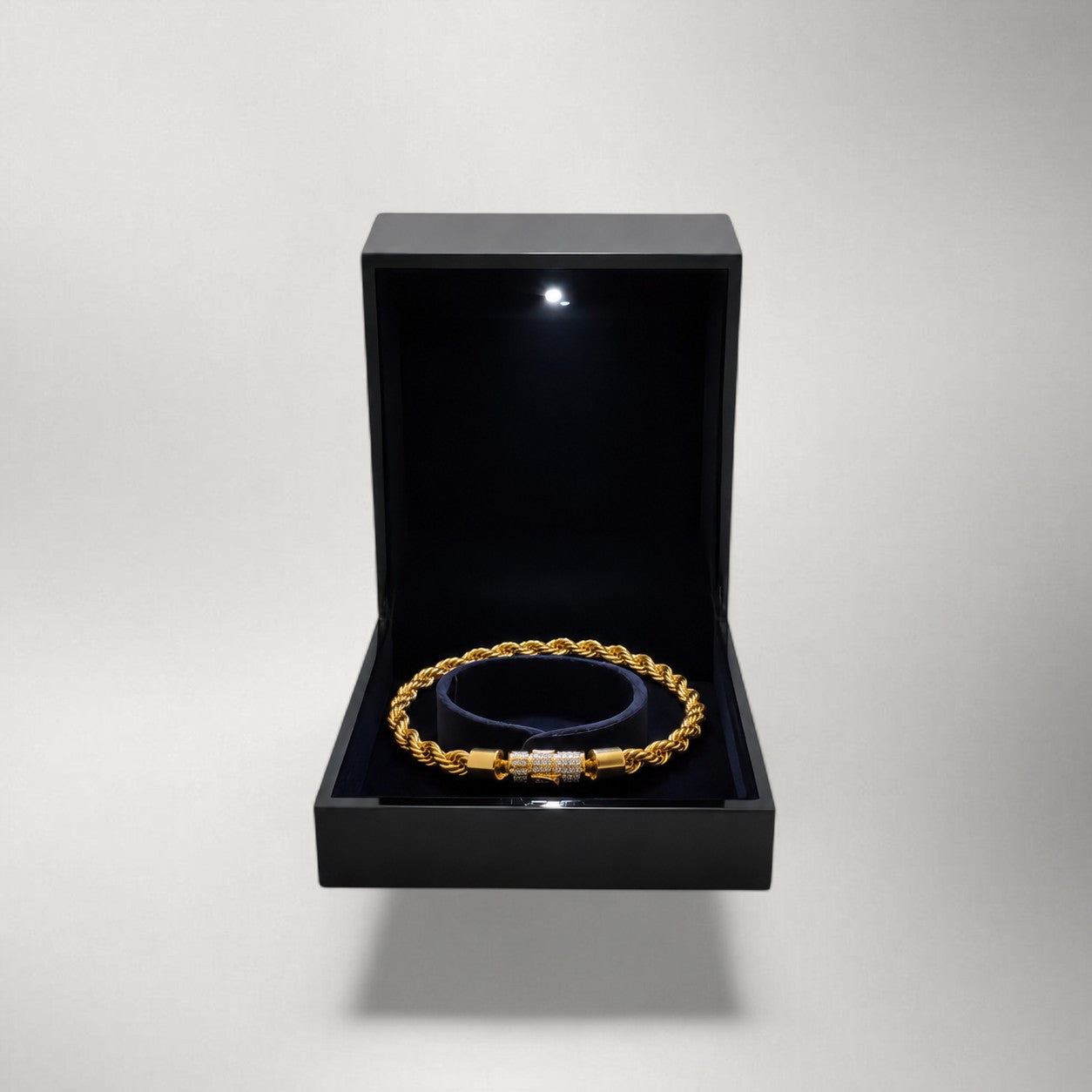 Iced-Clasp Rope Chain Bracelet in Gold & Silver — 6mm Stainless Steel