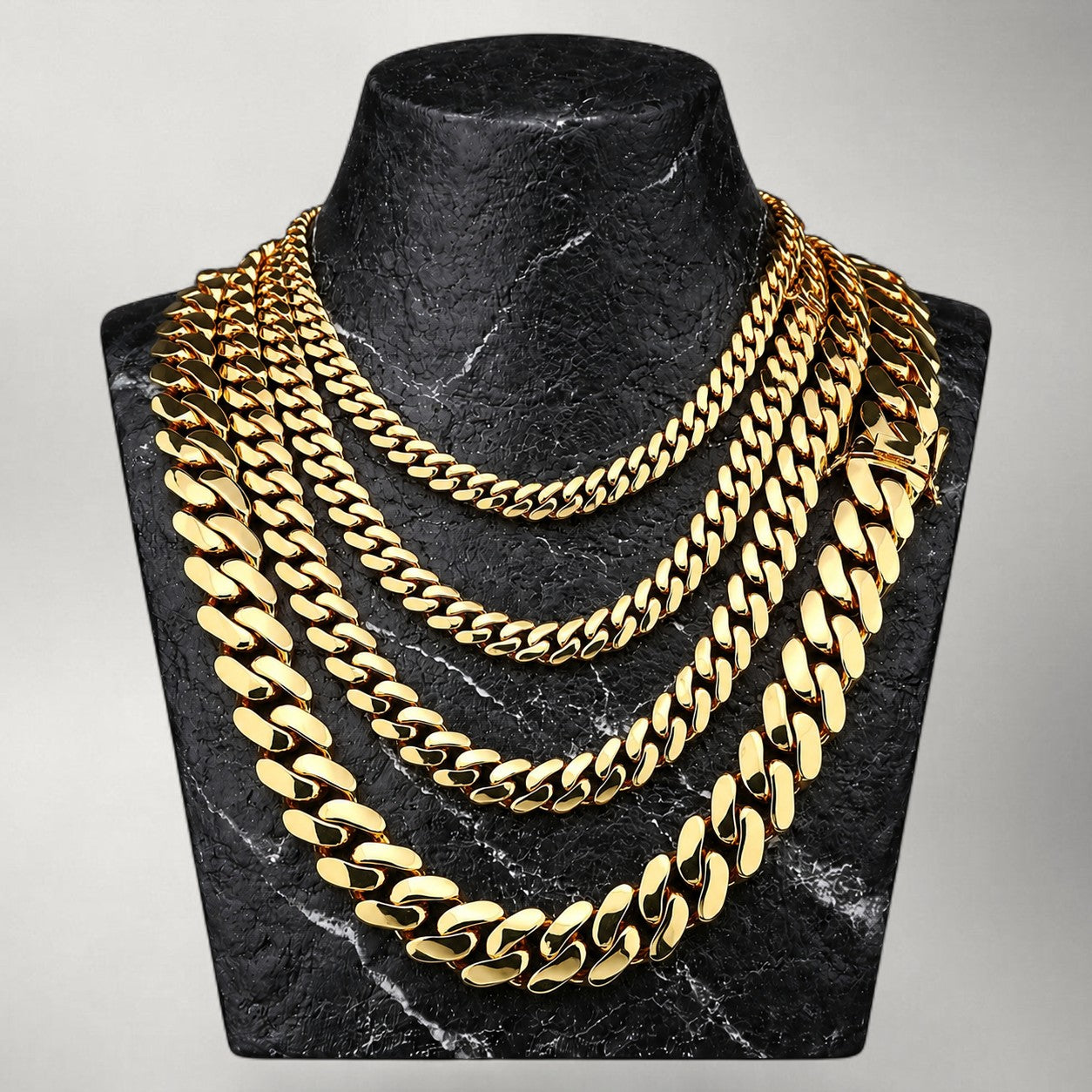 Miami Cuban Link Chain in 18K Gold